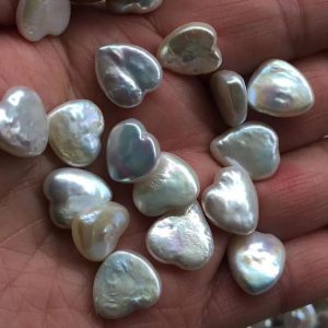 Wholesale 5x17x18mm White Flat Heart Shaped Loose Pearls