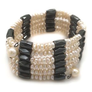 36 inches 4-5mm Natural Pink Button Pearl Magnet Wrap Bracelet