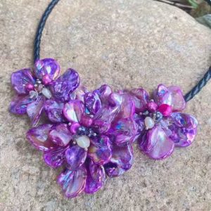 18 inches Natural Leather Cord Three Purple Shell Flower Necklace