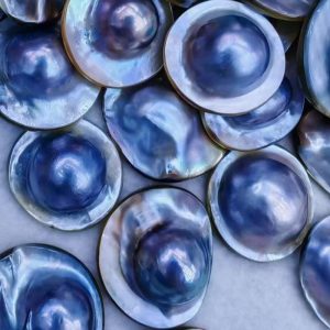 22-24mm AA+ Natural Gray Hat Shaped Round Sea Water Mabe Pearl