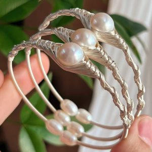 Wholesale Silver Wire Natural Fresh Water Pearl Cuff Bracelet