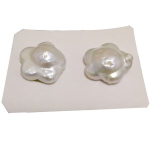 Wholesale AA+ 9x17mm Natural White Baroque Flower Pearl Pair