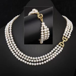 18 inches Triple Rows 6-7mm Natural Pearl Necklace & 7.5 inches Bracelet Jewelry Set